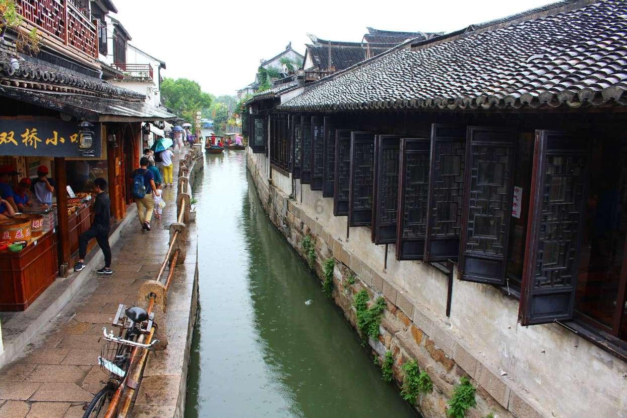 去上海读国际高中要多花30万,为何还要选择去上海?杭州一位家长算了这样一笔账